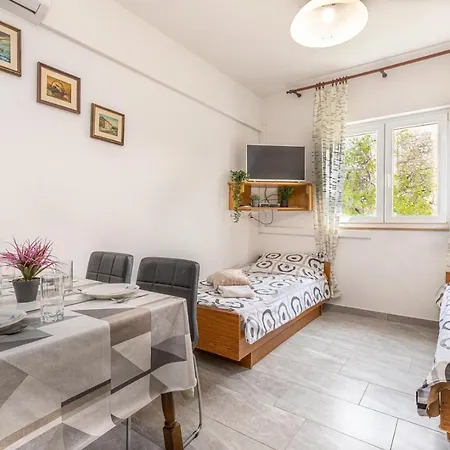 Guest house Edi 581